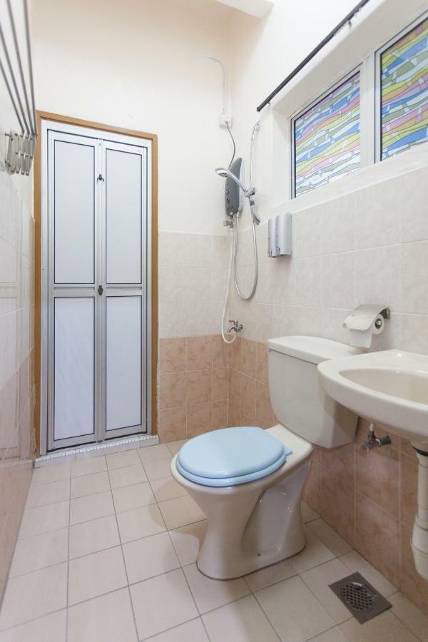 Gunung View Homestay 10 To 12 Pax Near Sunway Tambun Ipoh Extérieur photo